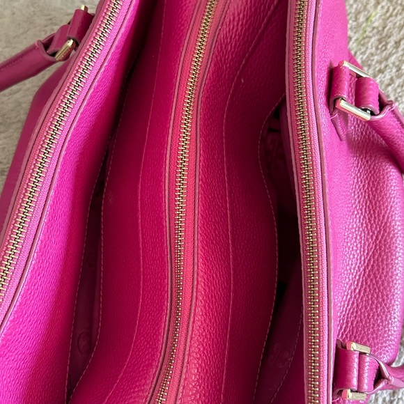 Tori Birch Fuchsia bag used - Picture 3 of 17